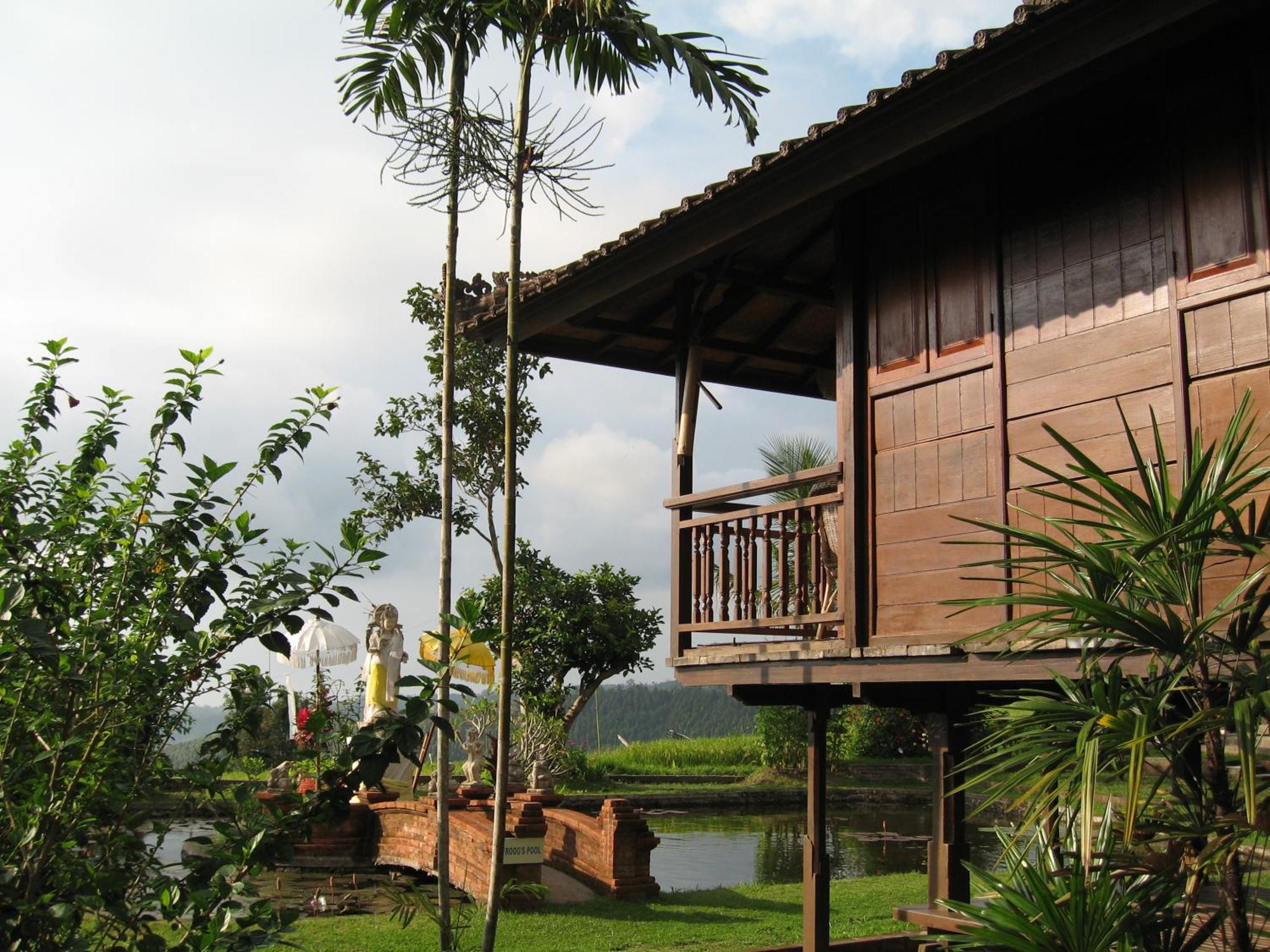 Puri Lumbung Cottages Restaurant & Spa Munduk Exterior photo