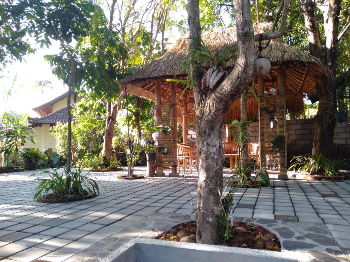 Puri Lumbung Cottages Restaurant & Spa Munduk Exterior photo